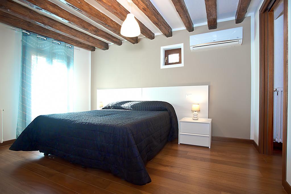 Good Wine Apartments Venedik Oda fotoğraf
