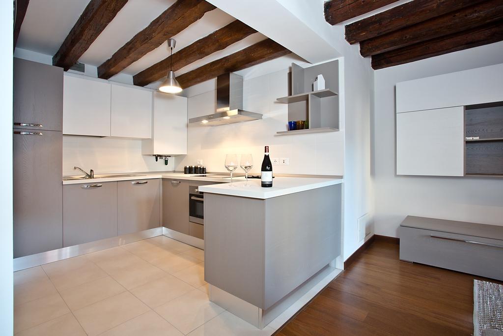 Good Wine Apartments Venedik Oda fotoğraf