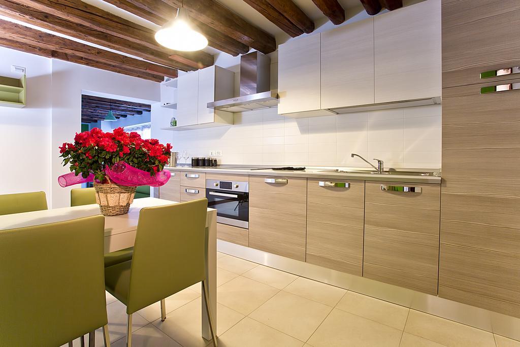 Good Wine Apartments Venedik Oda fotoğraf