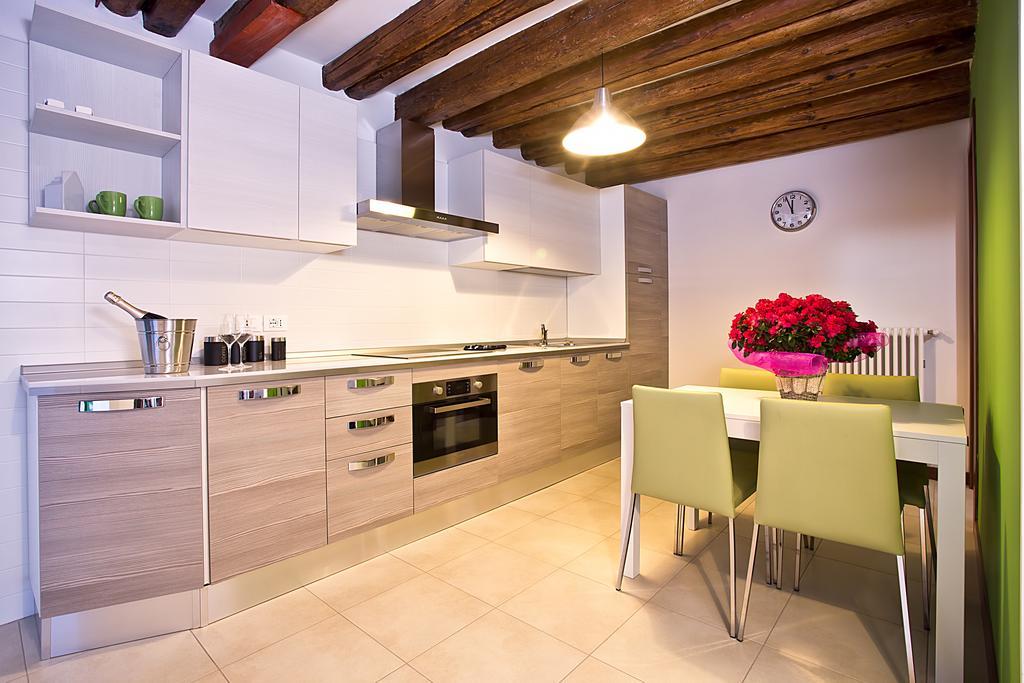 Good Wine Apartments Venedik Oda fotoğraf
