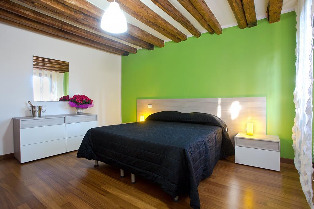 Good Wine Apartments Venedik Oda fotoğraf
