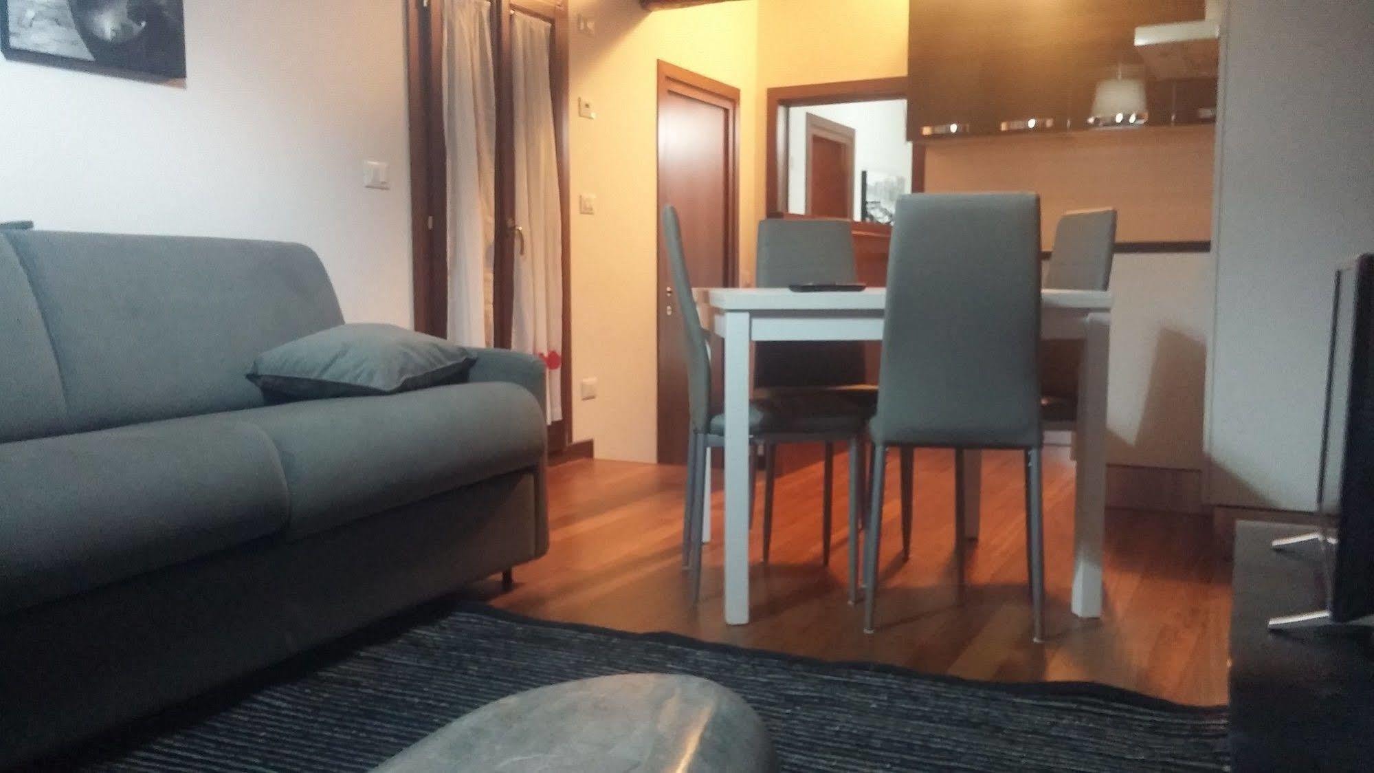 Good Wine Apartments Venedik Dış mekan fotoğraf